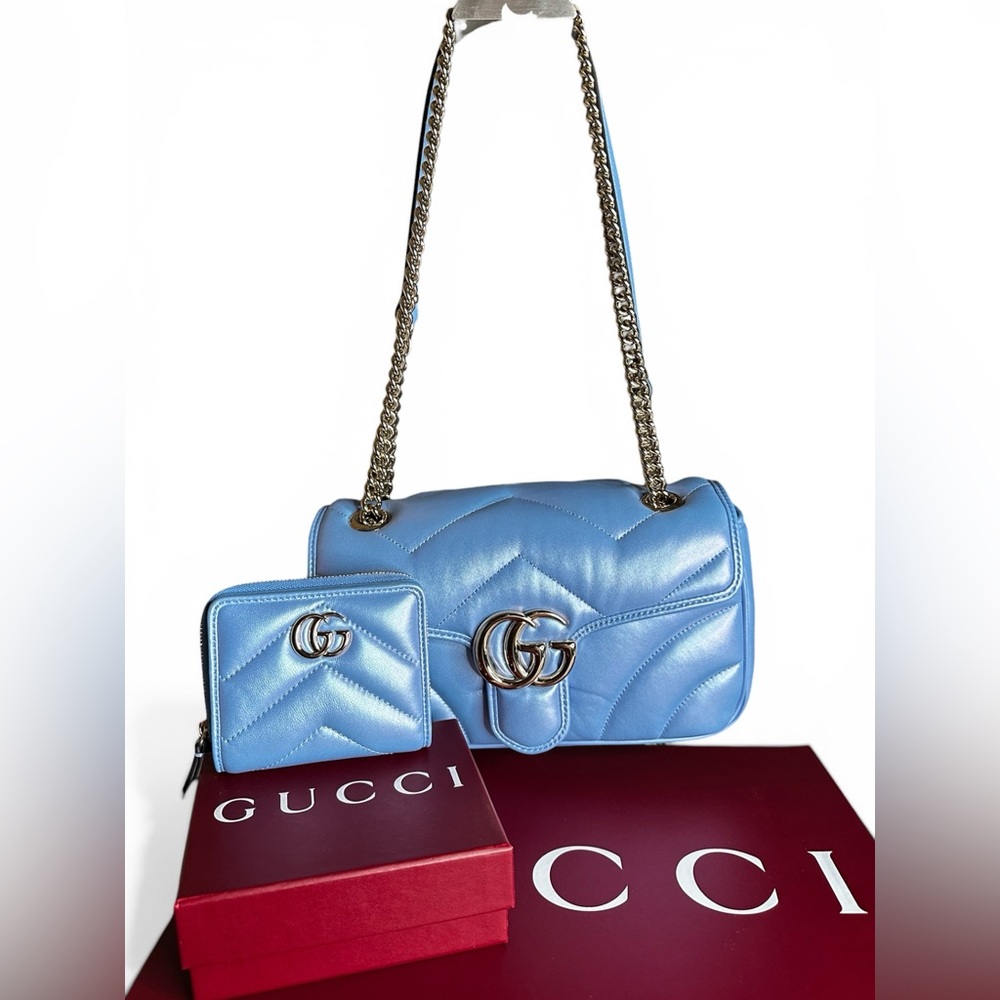 GUCCI GG Marmont Small Leather Shoulder Bag -Irridescent Light Blue with wallet
